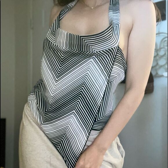 Vintage 90‘s gadzooks abstract asymmetric rave halter‎ neck crop top sz medium - Picture 2 of 4